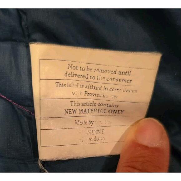 Patagonia Women’s Small Magenta Puffer Jacket Goose Down Insulated Warm Outdoor - Picture 7 of 10